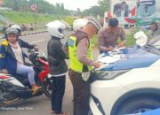 Tertibkan Pengendara Polres Bangkalan Lakukan Tilang Manual