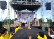 Tim Relawan Prabowo-Gibran Bersama Handoko DPR RI Dari Partai Golkar Gelar Senam Gemoy di Sumberwringin